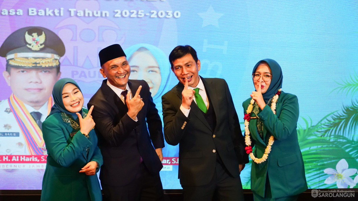 Pelantikan Ketua TP PKK, Bunda PAUD, Ketua Dekranasda Se Provinsi Jambi Bertempat di Auditorium Rumah Dinas Gubernur Jambi