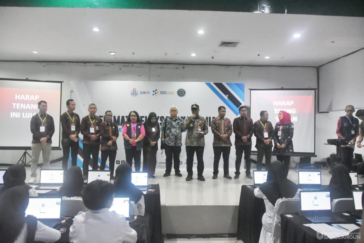 12 Desember 2024 - Monitoring Pelaksanaan Tes PPPK Teknis Pemerintah Kabupaten Sarolangun, Bertempat di Gedung Graha Bandara Sultan Taha Jambi