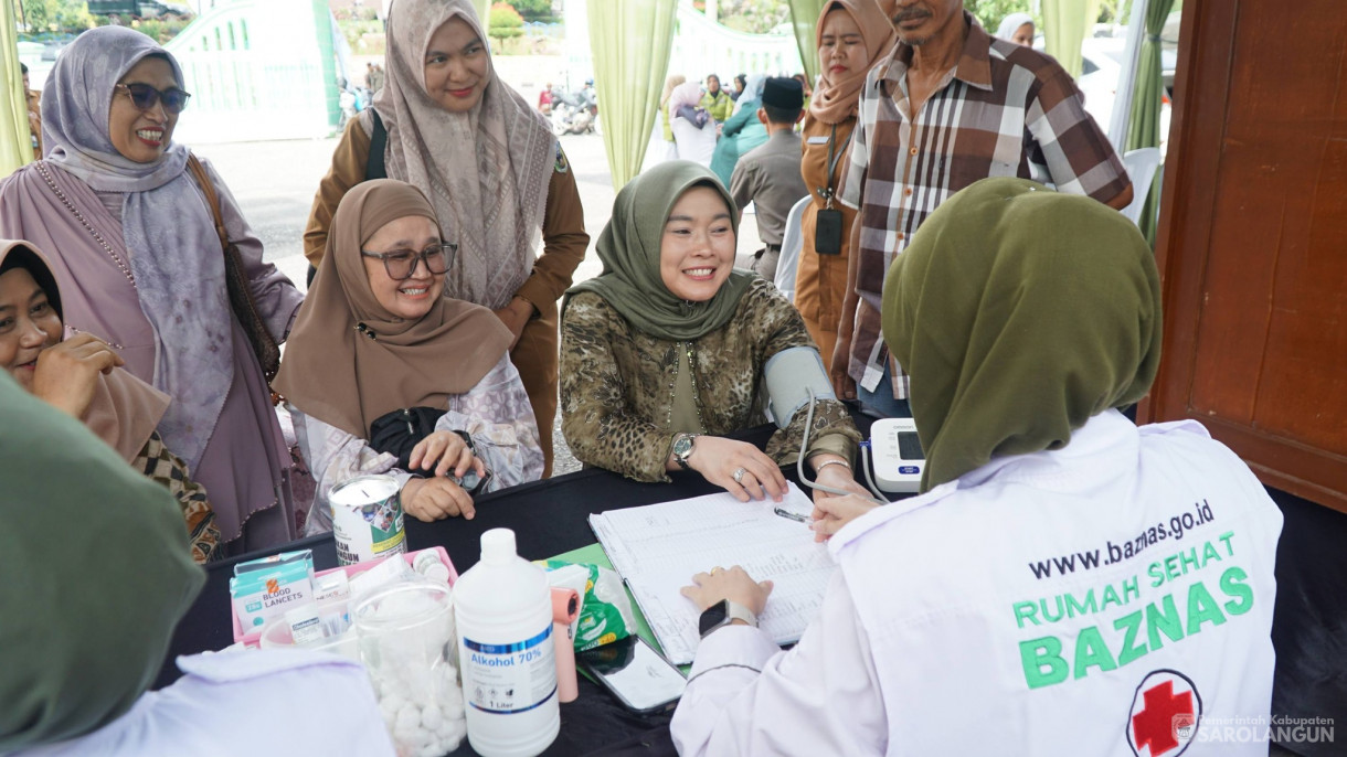 23 Februari 2025&nbsp;Pembukaan Iftar Bazar Ramadhan oleh Pelaku UMKM Baznas dan Pelayanan Sehat Gratis di Masjid Alfalah Sarolangun