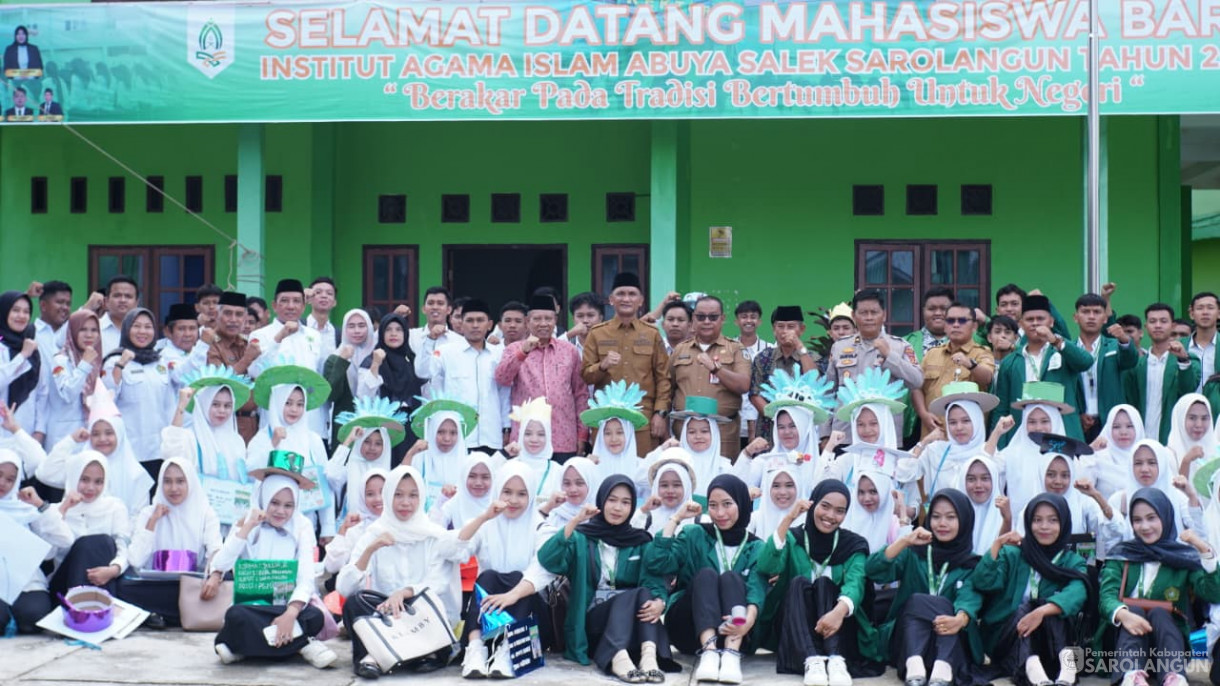 1 September 2025&nbsp; Bupati Sarolangun&nbsp; Membuka acara Pengenalan Budaya Akademik Dan Kemahasiswaan&nbsp; Institut Agama Islam Abuya Salek Sarolangun Tahun 2025 Bertempat di Kampus Institut Agama Islam Abuya Salek, Kecamatan Pelawan