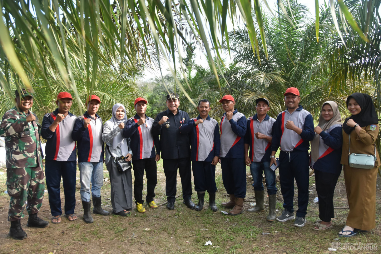 27 Mei 2024 - Gerakan Tanam Cepat Panen Tanam Cabe Merah Kelompok Tani Danau Beringin Desa Ujung Tanjung Kecamatan Sarolangun