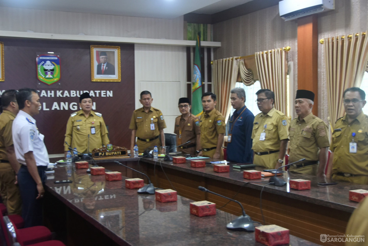 19 Agustus 2024 - Rapat TPID Via Zoom Meeting, Bertempat di Ruang Pola Utama Kantor Bupati Sarolangun