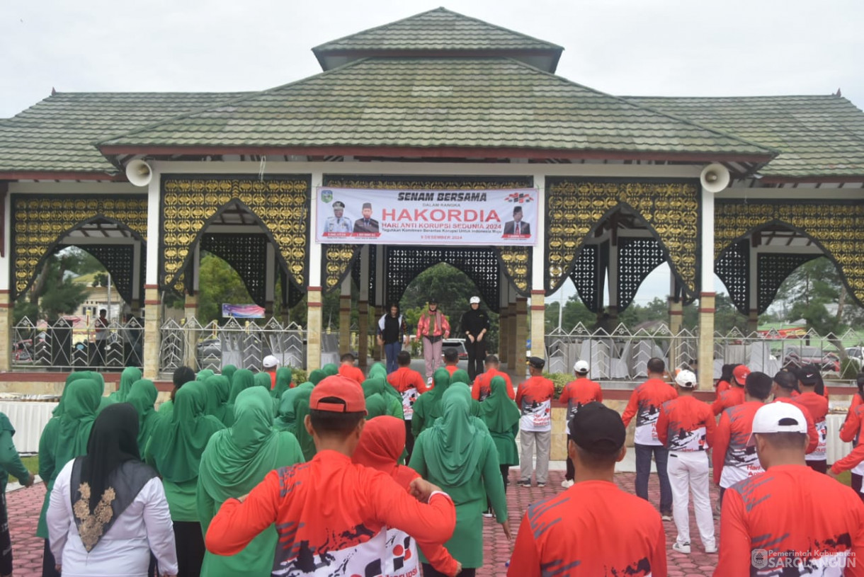 13 Desember 2024 - Peringatan Hari Anti Korupsi Sedunia Tahun 2024, Bertempat di Lapangan Gunung Kembang Sarolangun