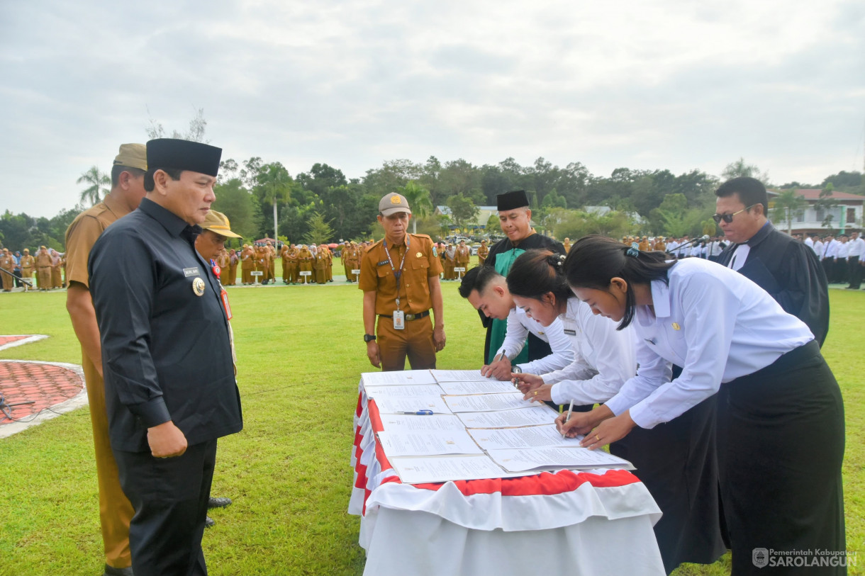 27 Mei 2024 - Apel Gabungan Dan Penyerahan SK PPPK Formasi Tahun 2023 Di Lapangan Gunung Kembang Sarolangun