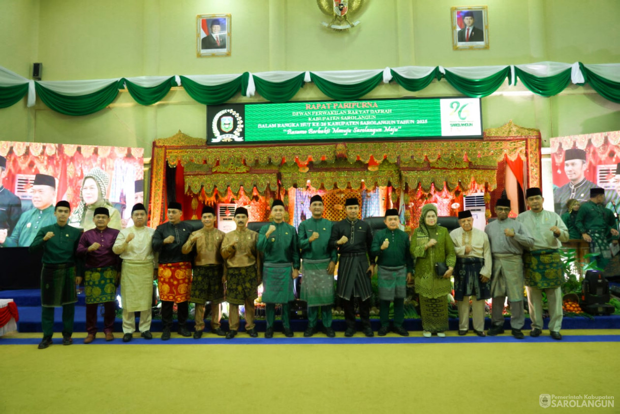 12 Oktober 2025 Rapat Paripurna HUT Kabupaten Sarolangun ke 26 Tahun 2025