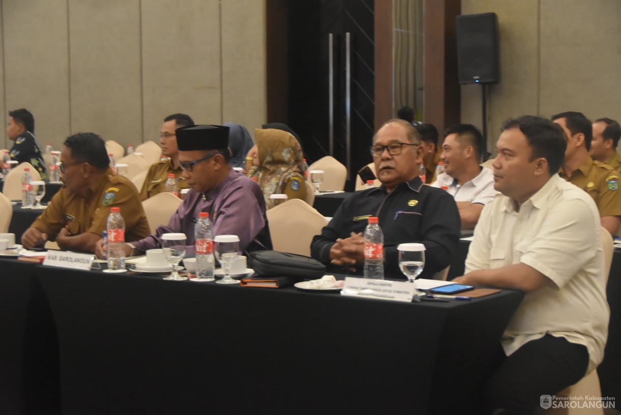 2 Desember 2024 - Kegiatan Perlindungan Jaminan Sosial Ketenagakerjaan Melalui Program Penganggaran APBD di Provinsi Jambi, Bertempat di Aula Swissbell Hotel Kota