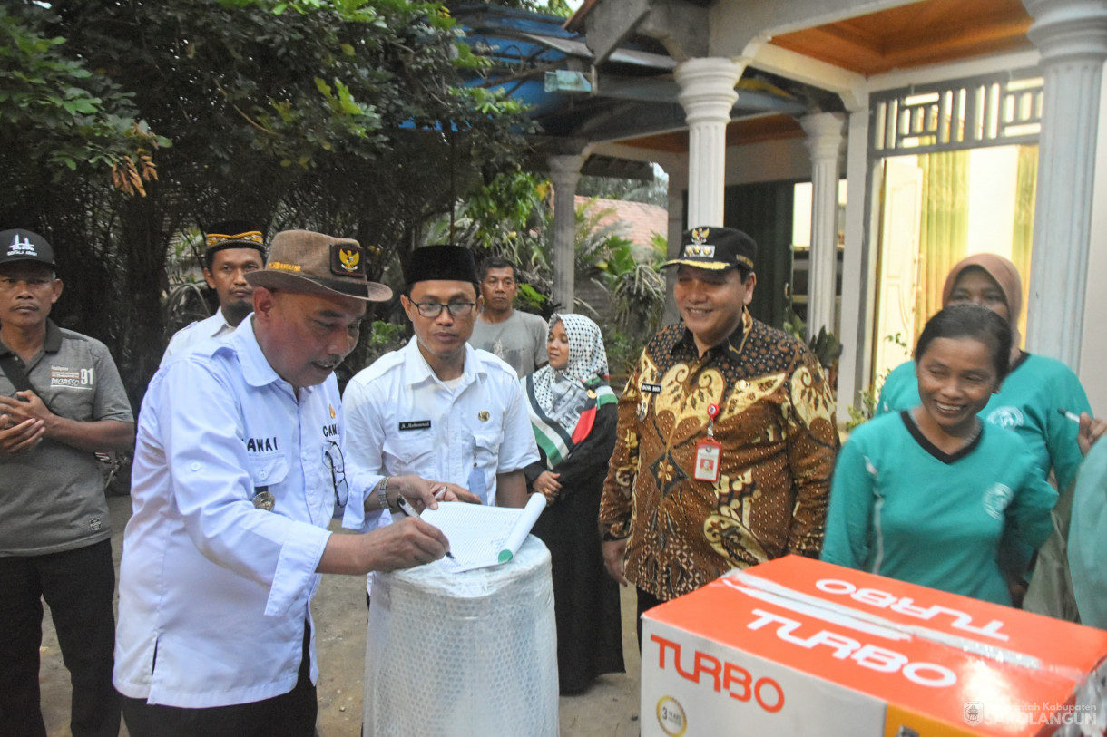 20 Desember 2023 - Penyerahan Bantuan Alat Pengolahan Hasil Pangan Lokal Di KWT Srikandi Desa Mekarsari Kecamatan Pelawan&nbsp;