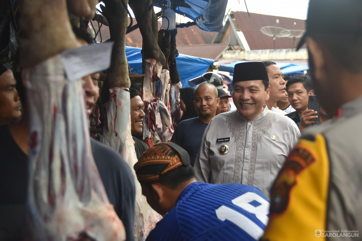 8 April 2024 - Meninjau Kondisi Harga Pangan Menjelang Lebaran Di Pasar Atas Sarolangun