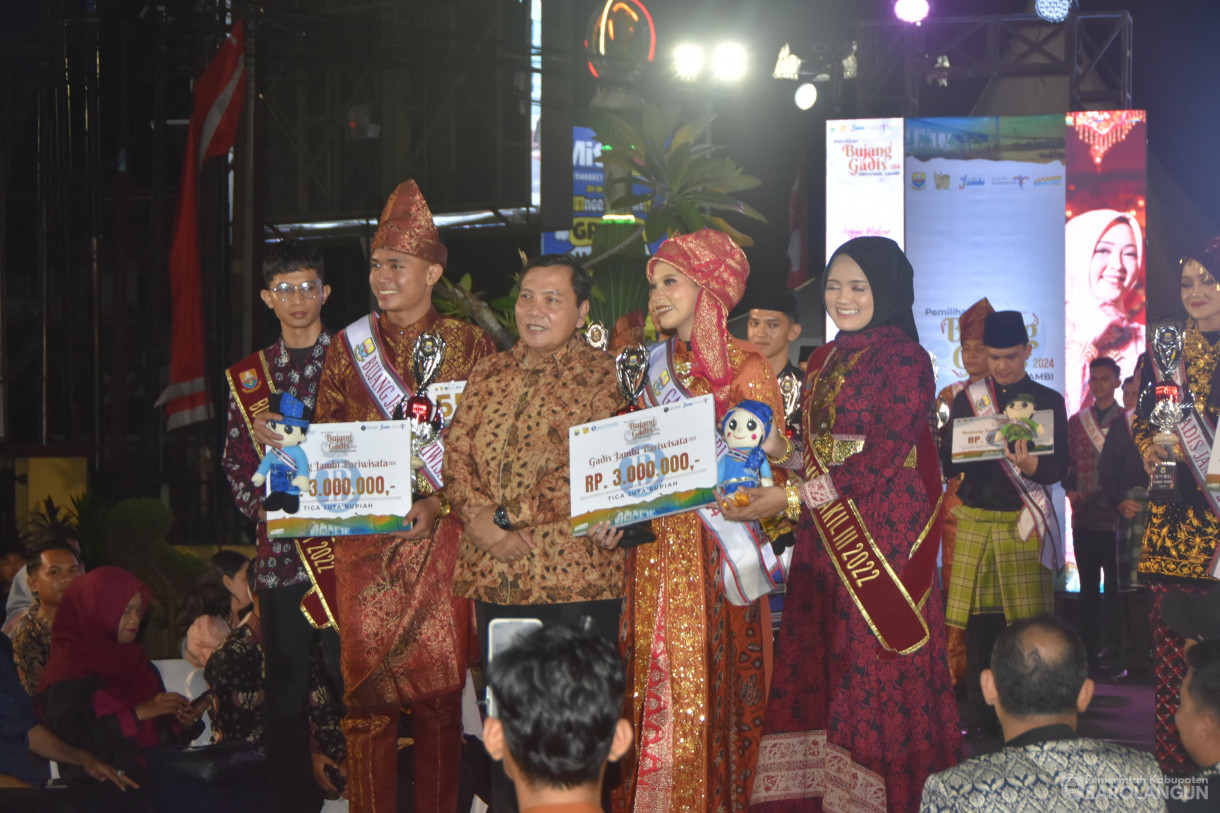 28 Mei 2024 - Pemilihan Bujang Gadis 2024 Provinsi Jambi Di Museum Siginjai Kota Jambi