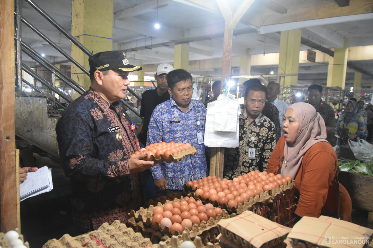 1 Februari 2024 - Sidak Pasar Dalam Rangka Penanganan Inflasi Di Pasar Singkut