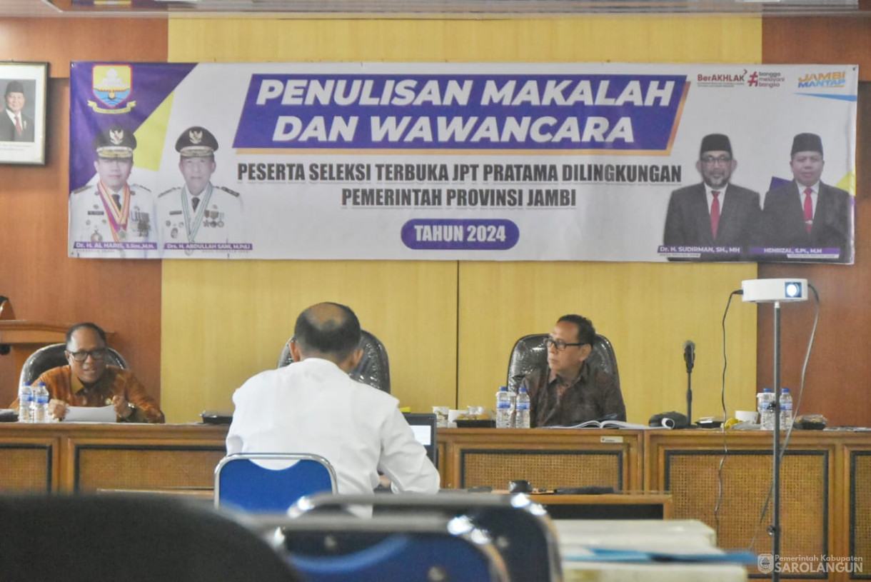 13 Desember 2024 - Penulisan Makalah Dan Wawancara Peserta Seleksi Terbuka JPT Pratama Di Lingkungan Pemerintah Provinsi Jambi, Bertempat di Kantor BPKSDM Provins