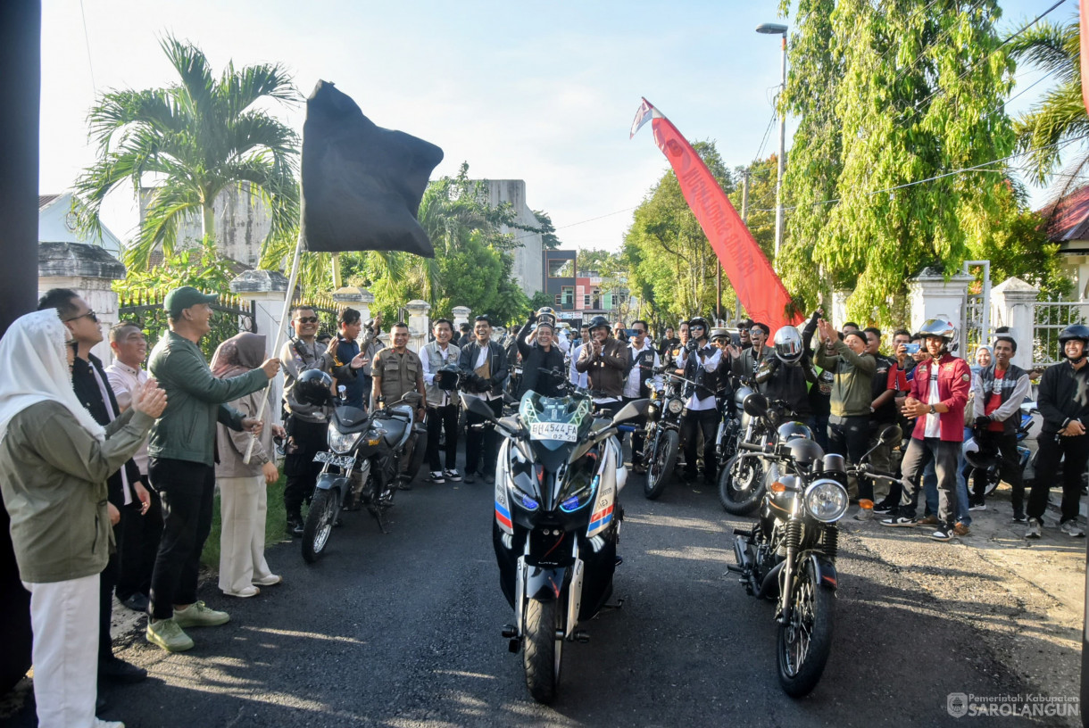 22 Juni 2025 -&nbsp;Deklarasi Anti Narkoba, Bupati dan Wakil Bupati Sarolangun Hurmin dan Gerry Trisatwika Riding Ridevolution Bersama JBI Siginjai Squad&nbsp;&nbsp;