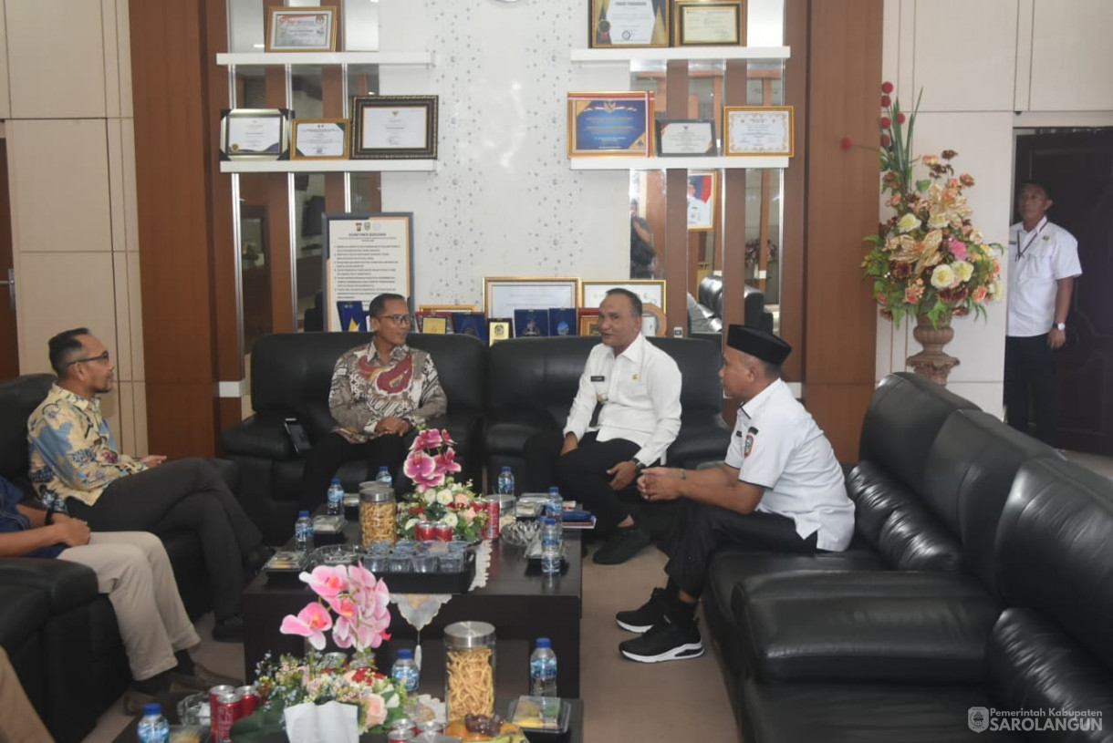 27 Agustus 2025&nbsp; Penandatanganan MOU Kerjasama Antara Kantor Wilayah Direktorat Jenderal Perbendaharaan Provinsi Jambi Dengan Pemerintah Kabupaten Sarolangun