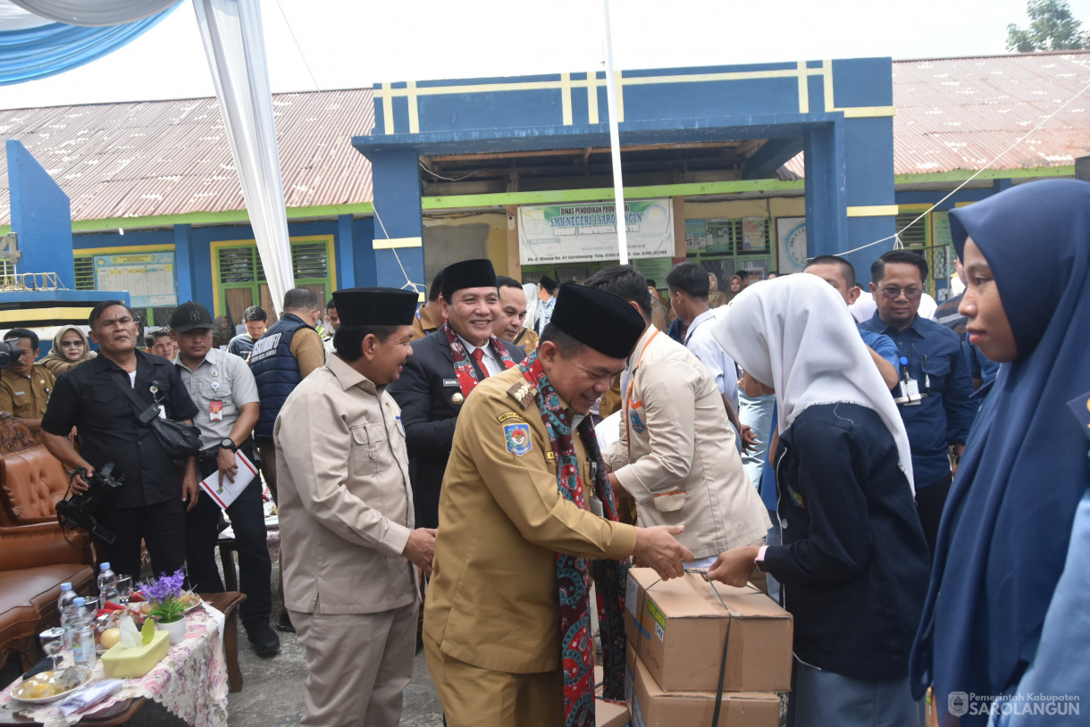 23 Juli 2024 - Penyerahan Bantuan Dumisake, Bertempat di SMK&nbsp; N 4 Sarolangun