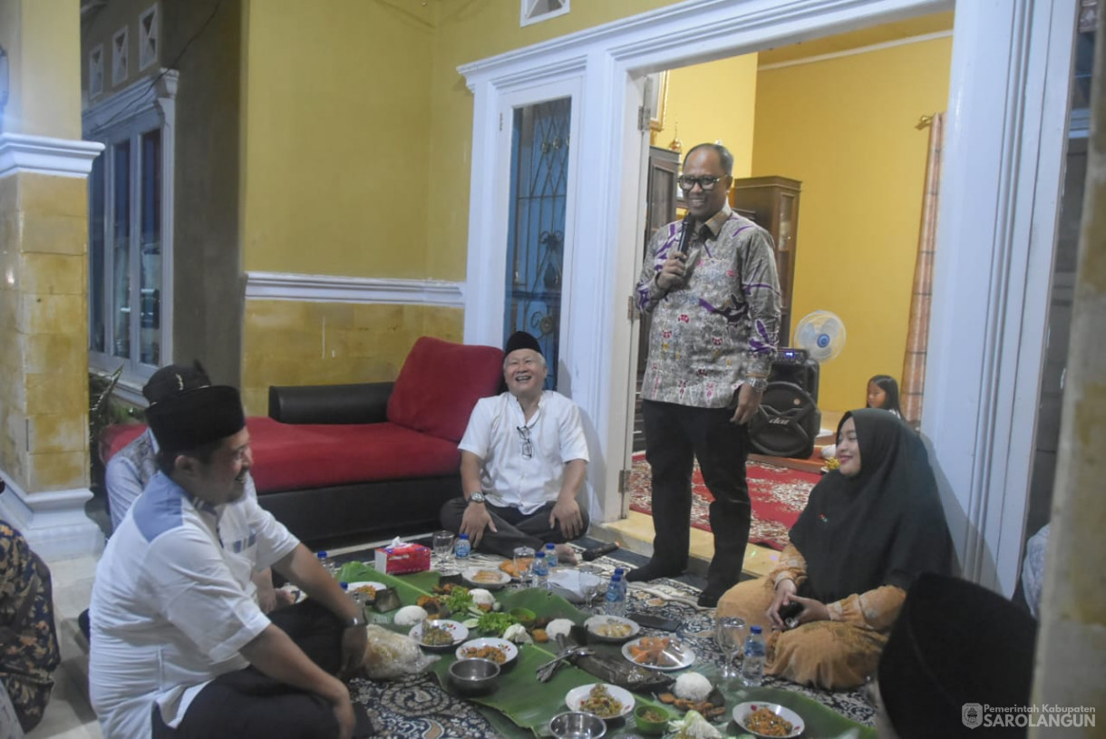 28 November 2024 - Yasinan Dan Pertemuan Rutin Persatuan Pasundan Jambi, Bertempat di Jl. Belakang MAN Sarolangun Kelurahan Aurgading