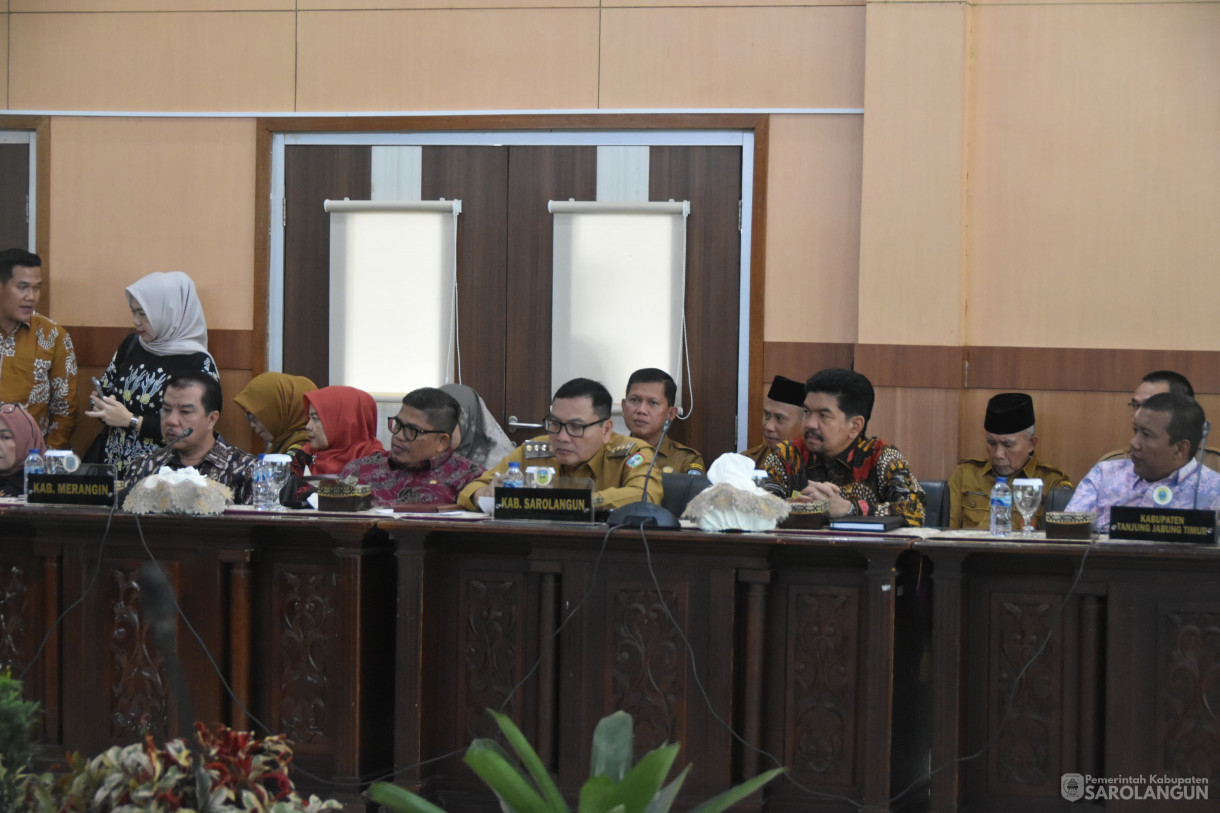 30 Januari 2024 - Entry Meeting Pemeriksaan Interim Atas Laporan Keuangan Pemerintah Daerah Tahun Anggaran 2023 Di Auditorium Sultan Thaha BPK Jambi