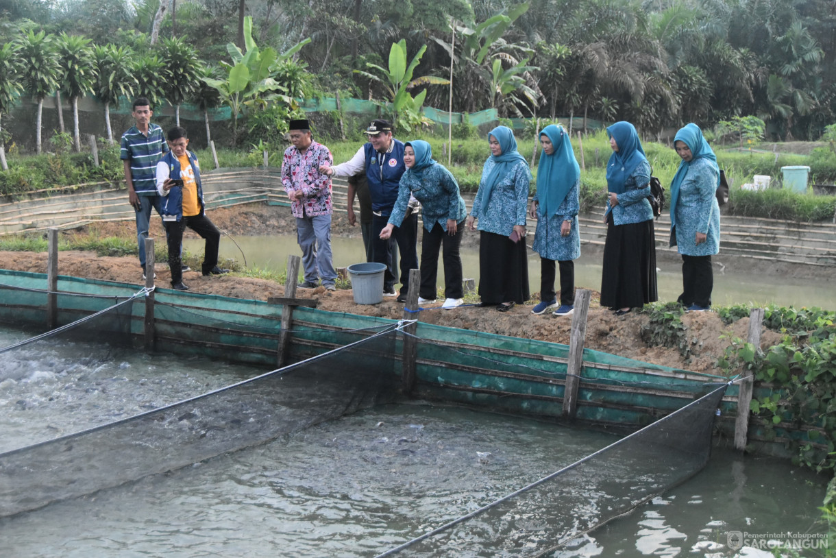 27 April 2024 - Monitoring Penerima Bantuan Dana Fiskal Untuk Ternak Ikan Di Desa Bukit Talang Mas Kecamatan Singkut