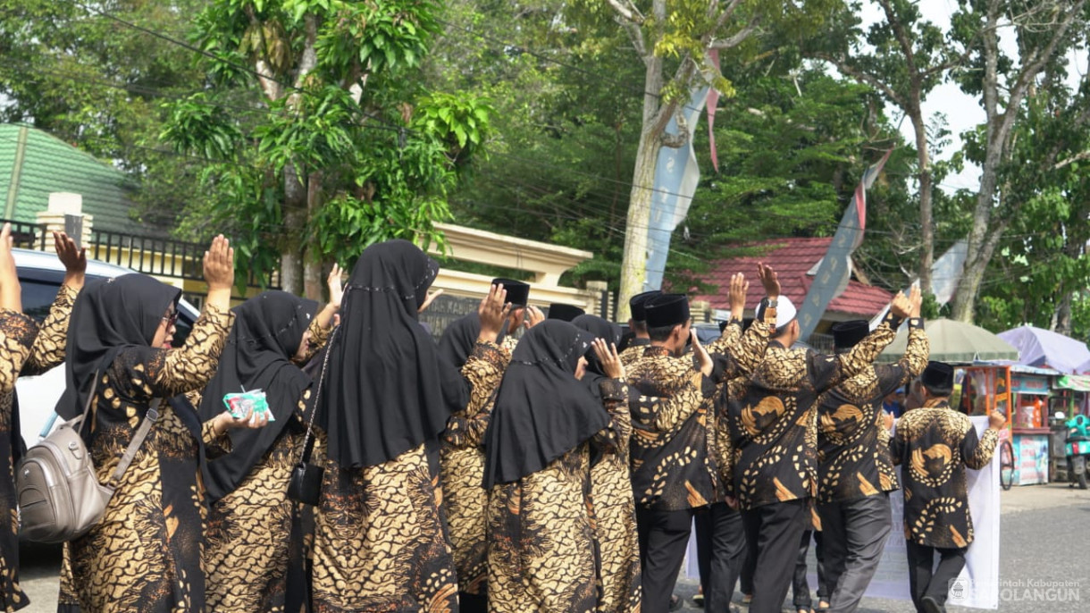 30 Juni 2025 - Pawai Taaruf MTQ Tingkat Kabupaten Sarolangun