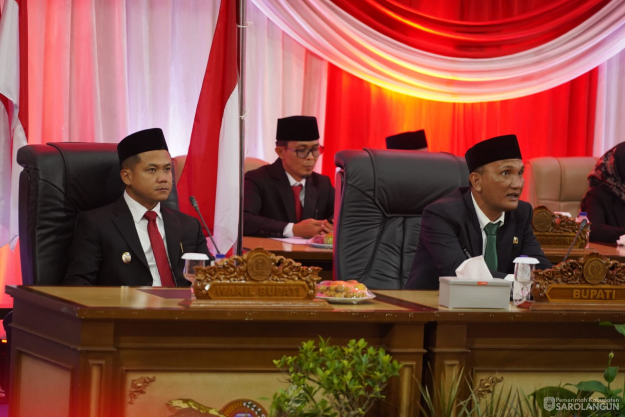 15 Agustus 2025 -&nbsp;Mendengarkan dan Menyaksikan Sidang Tahunan MPR RI Dan Pidato Kenegaraan Presidan RI Dalam Rangka HUT KE 80 Kemerdekaan RI Dalam Sidang Bersama DPR DPD RI