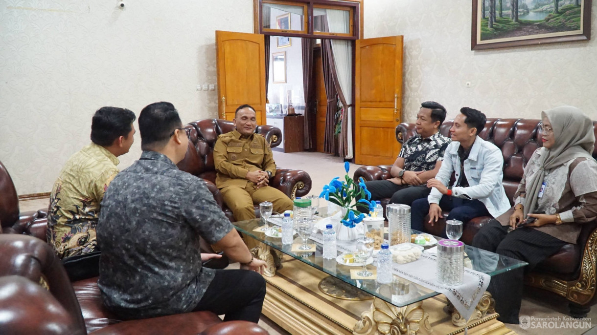 14 April 2026 Silaturrahmi Pimpinan BRI Cabang sarolangun dengan Bupati Sarolangun di Rumah Dinas Bupati Sarolangun