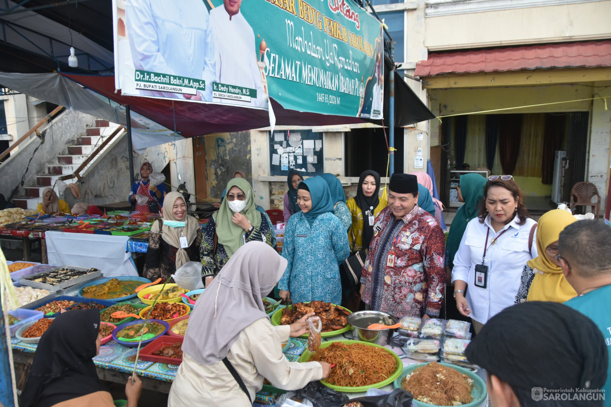 21 Maret 2024 - Sidak Takjil Bersama BPOM Provinsi Jambi Di Pasar Bedug Pasar Bawah Sarolangun