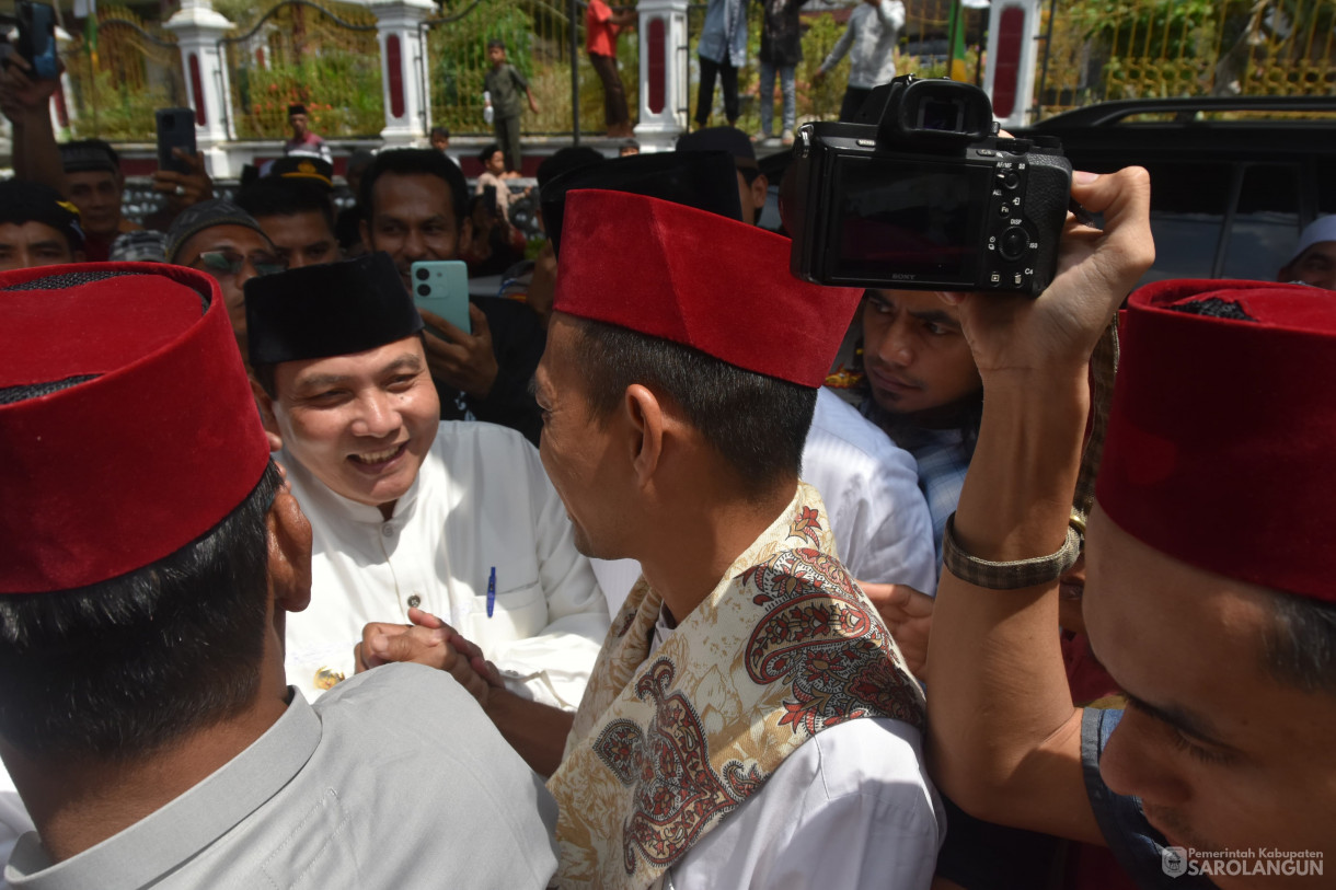 16 Maret 2024 - Tabligh Akbar Bersama Ustadz Abdul Somad Di Masjid Raya Muhajirin Desa Pasar Singkut Kecamatan Singkut