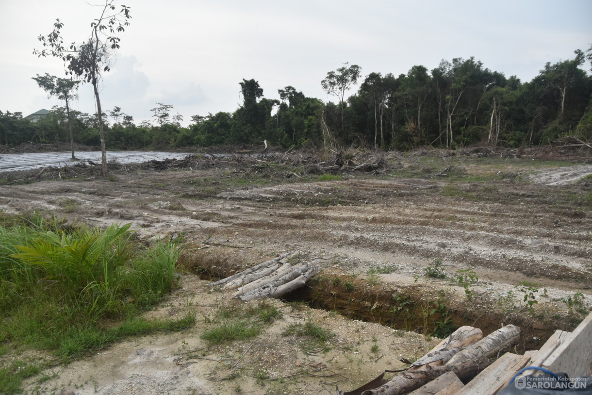 03 Juli 2024 -&nbsp;Meninjau Lahan Kolam Ikan, Bertempat di Lahan Kompi Senapan A Yonif 142 KJ