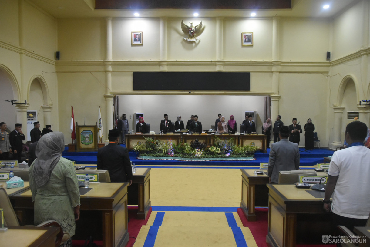 25 September 2024 -&nbsp;Pengucapan Sumpah Janji Pimpinan DPRD Kabupaten Sarolangun Masa Jabatan 2024 sd 2029, Bertempat di Gedung DPRD Kabupaten Sarolangun