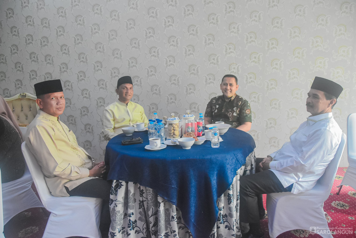 2 April 2025 -&nbsp;Menghadiri Open House di Rumah Gubernur Jambi di Kabupaten Merangin