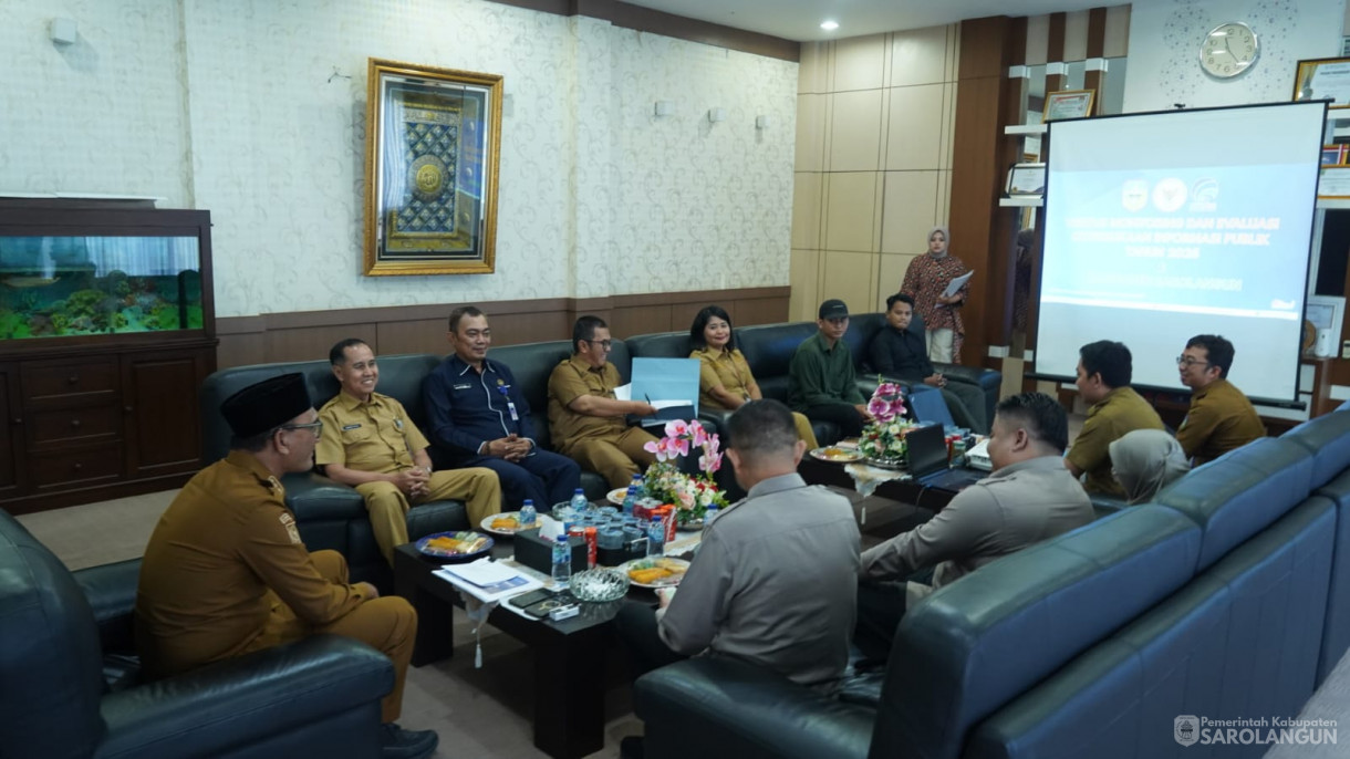 Selasa 11 Novemeber 2025