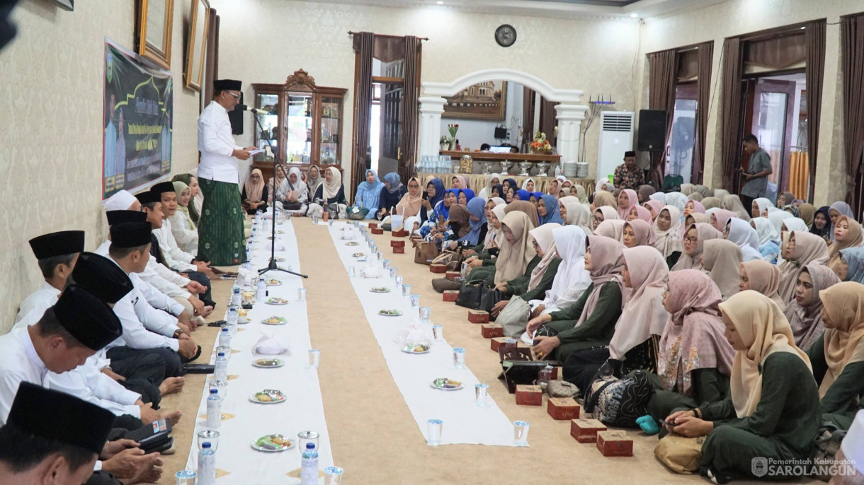 6 Januari 2026&nbsp; Pembacaan Majelis Ta lim dan Doa Bersama Menyambut Bulan Suci Ramadhan 1447 AH di DPRD Bupati Sarolangun