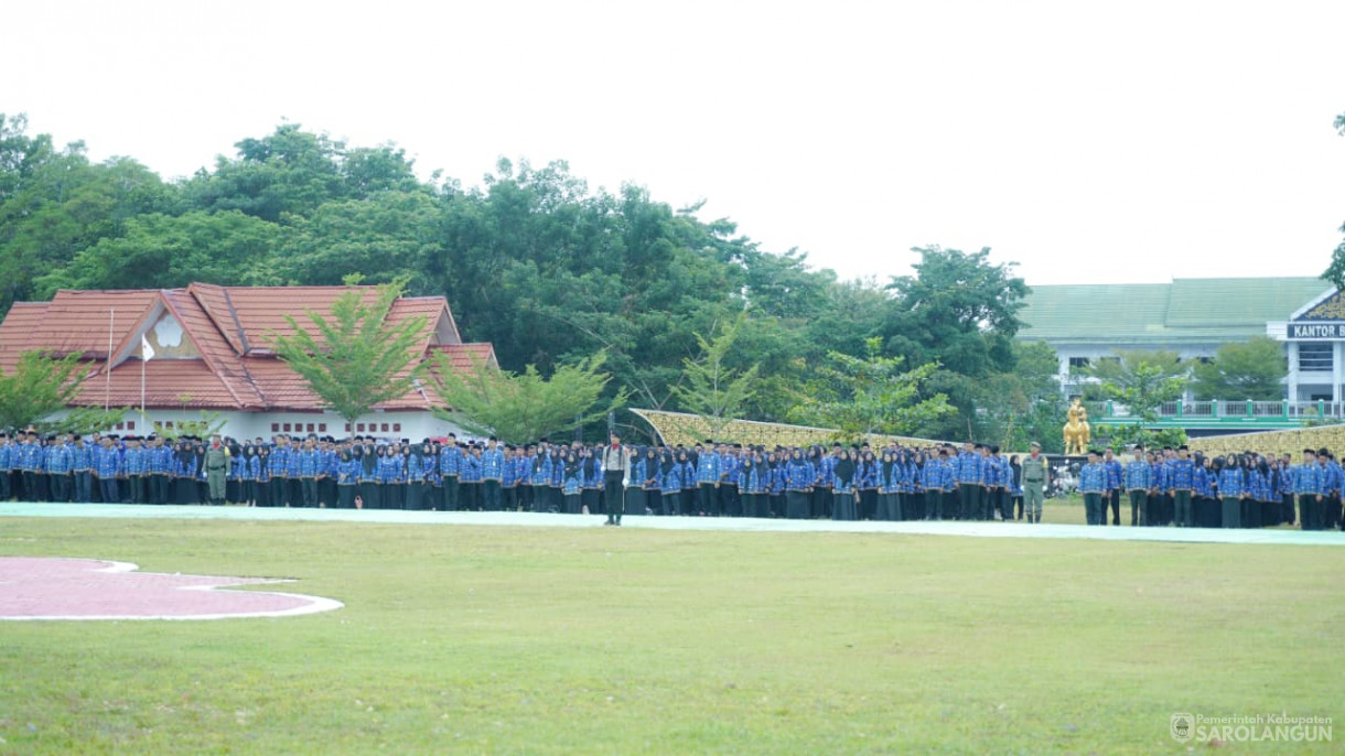 Upacara Peringatan Hari Sumpah Pemuda di Lapangan Gunung Kembang Sarolangun