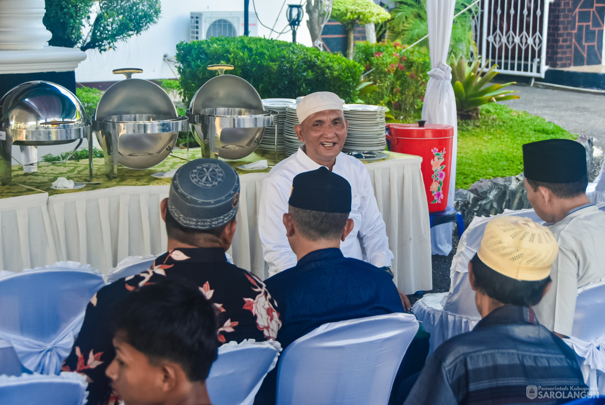 26 Maret 2025 - Buka Bersama Tokoh Masyarakat di Rumah Dinas Bupati Sarolangun