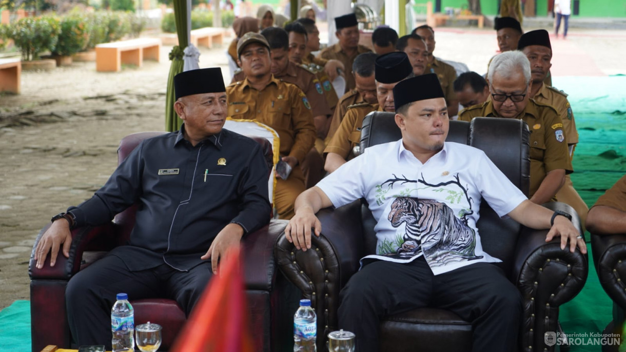 14 Juli 2025 - Pj Sekda Kabupaten Sarolangun Membuka Kegiatan Penguatan Transisi PAUD Ke SD Masa Transisi Masa Pengenalan Lingkungan Sekolah Ramah Tahun 2025 di SD 57 Sungai Benteng Kecamatan Singkut