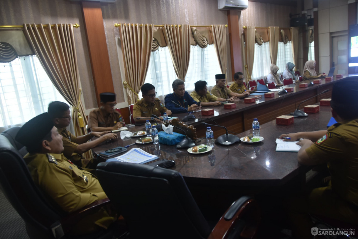 19 Agustus 2024 - Rapat TPID Via Zoom Meeting, Bertempat di Ruang Pola Utama Kantor Bupati Sarolangun