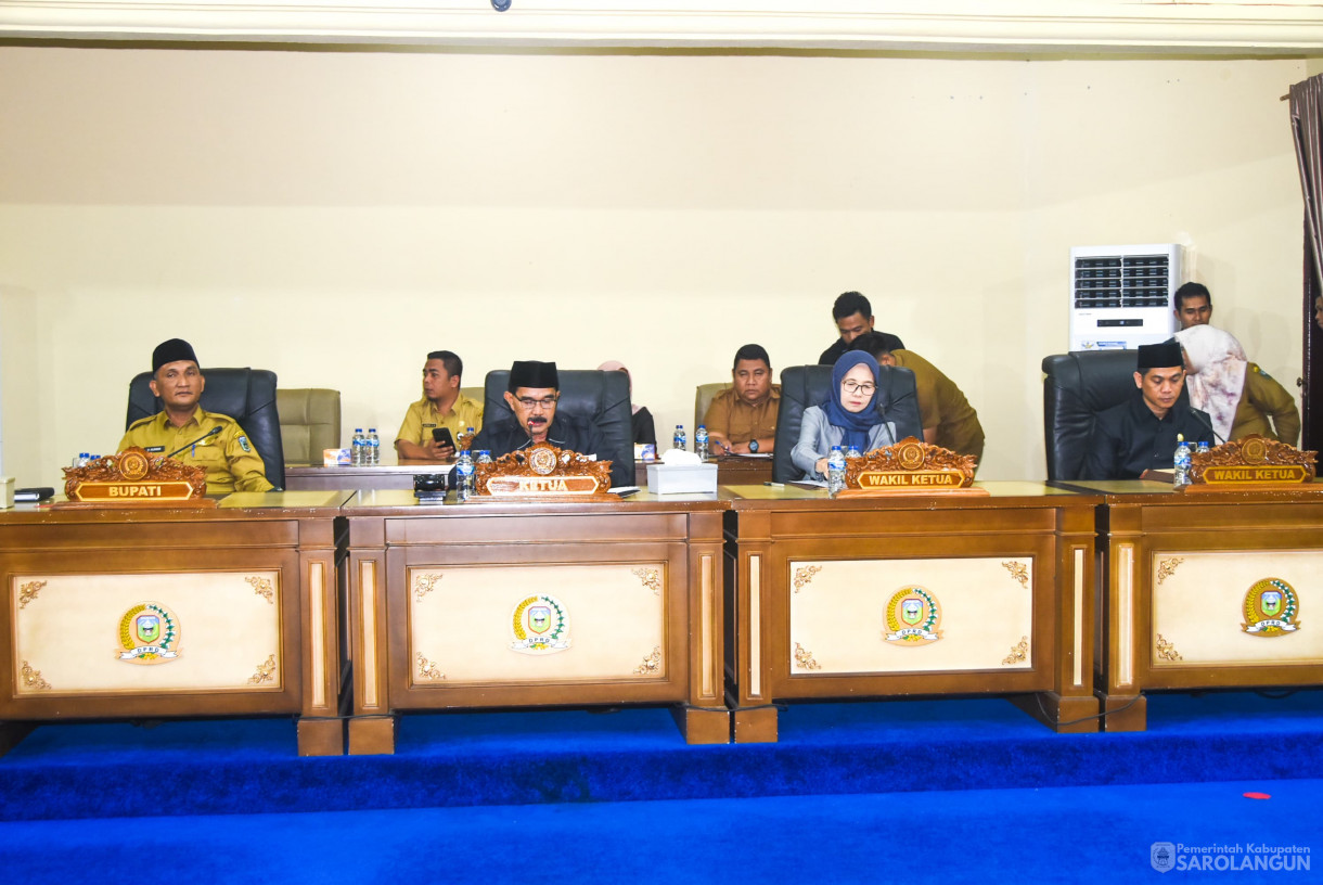 29 April 2025 -&nbsp;Rapat Paripurna Tingkat I Tahap III Jawaban Eksekutif Terhadap Pandangan Umum Fraksi Fraksi DPRD