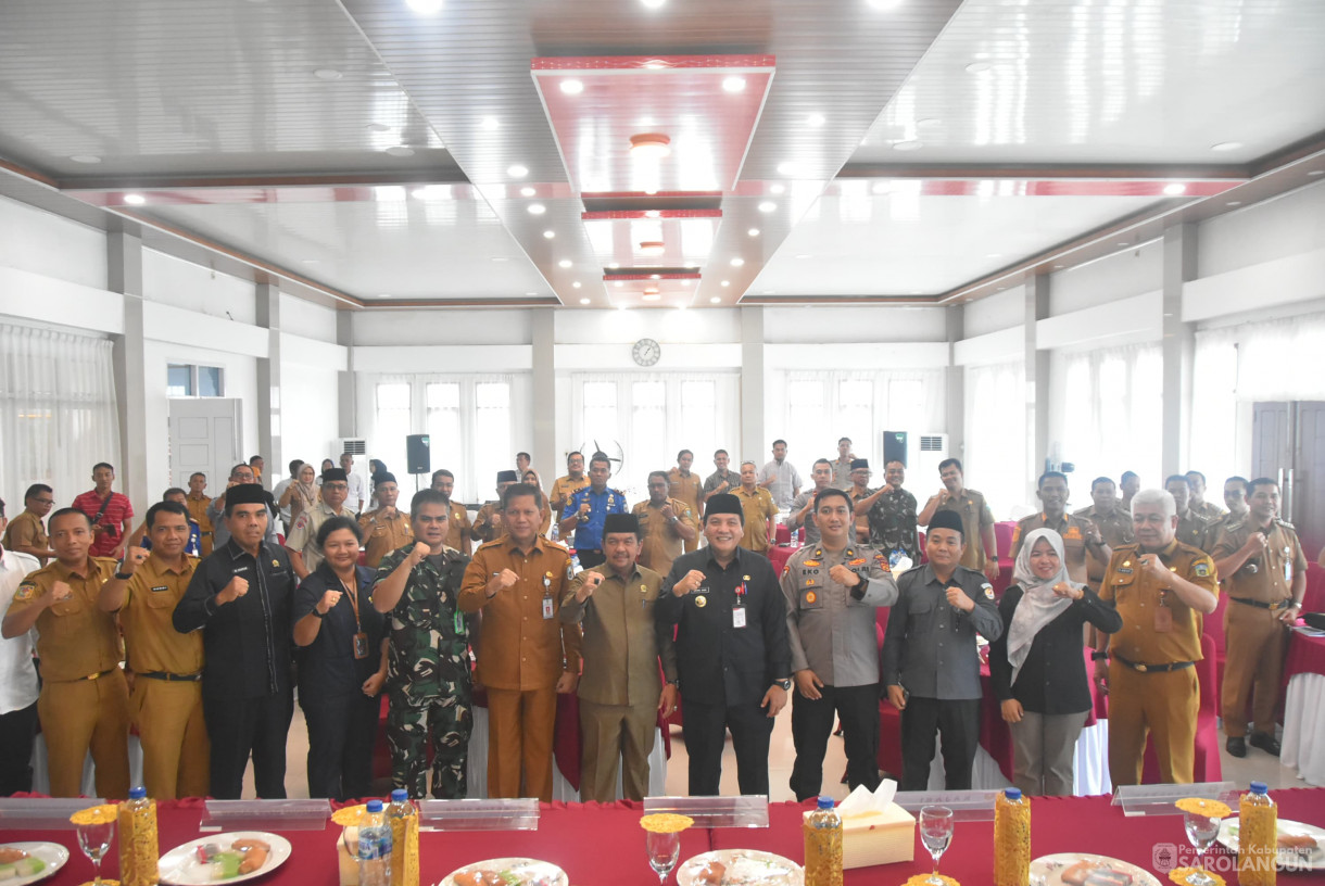 30 Juli 2024 - Rapat Koordinasi Forkopimda Dan Lintas Sektoral Pemantapan Pelaksanaan Pilkada Serentak, Bertempat di Ballroom Hotel Nafiti Sarolangun