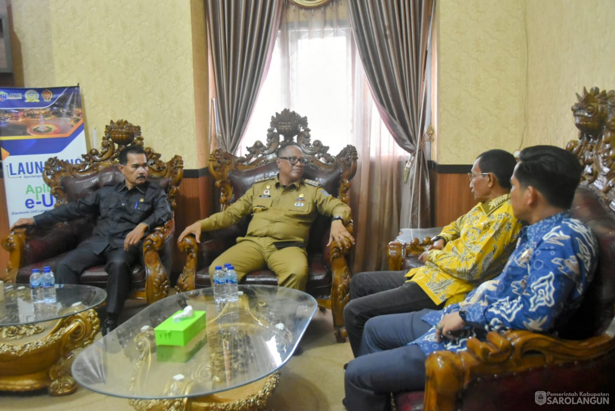 23 September 2024 -&nbsp;Silaturahmi Dengan Ketua dan Wakil Ketua DPRD Kabupaten Sarolangun, Bertempat di Kantor DPRD&nbsp; Sarolangun