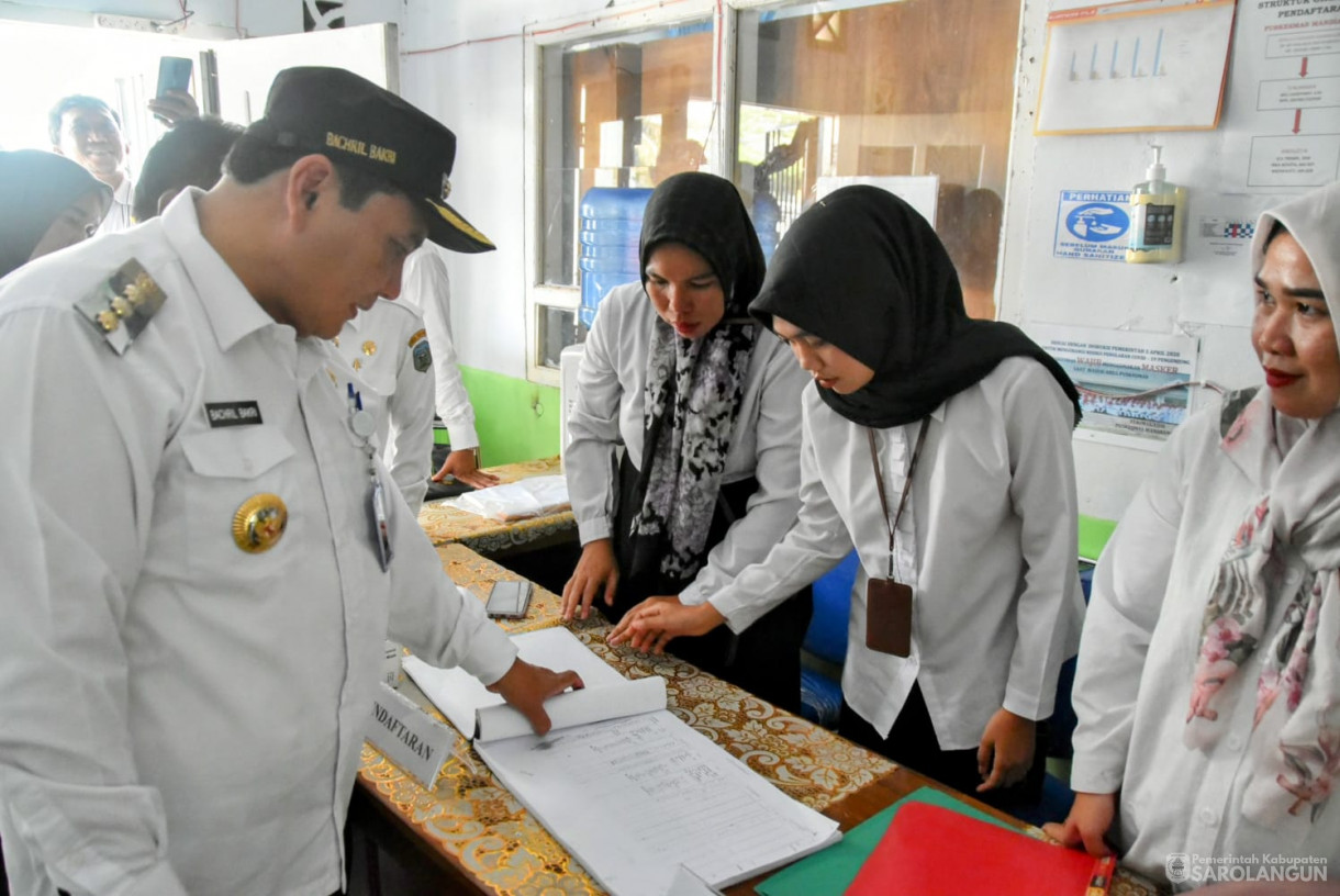 20 September 2023 - Penjabat Bupati Sarolangun Meninjau Puskesmas Kecamatan Mandiangin