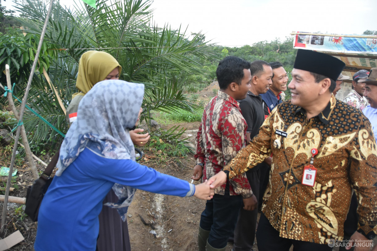 20 Desember 2023 - Meninjau Kebun Cabe Kelompok Tani Desa Pelawan Jaya