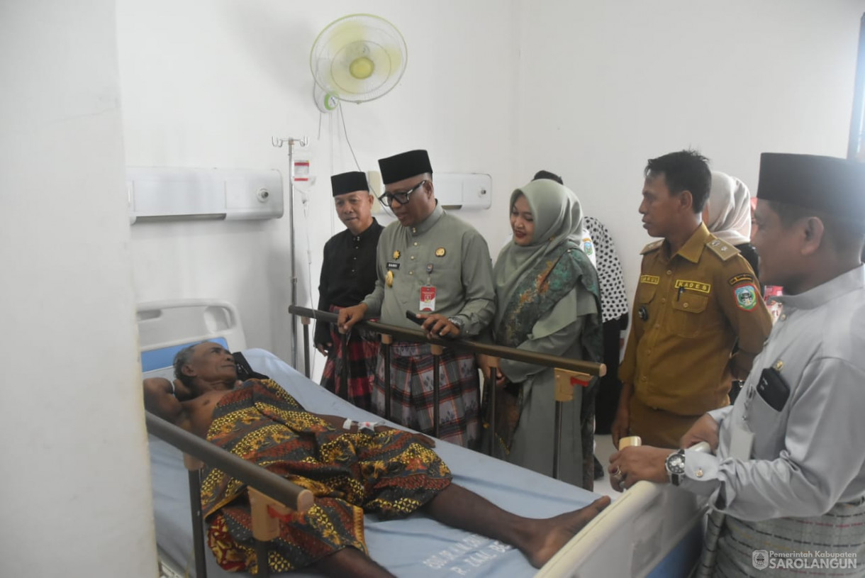 2 Desember 2024 - Menjenguk Pasien BPJS Kesehatan, Bertempat di RSUD Chatib Quzwein Sarolangun