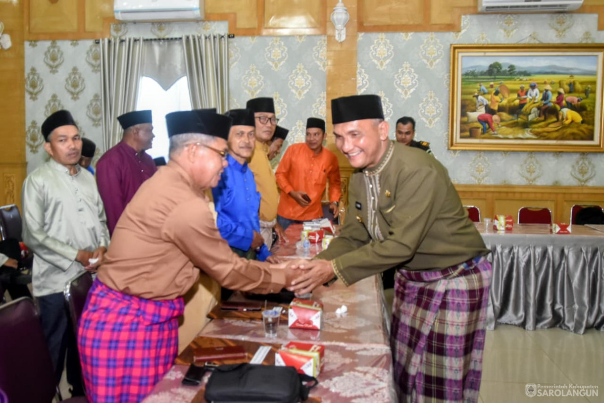 24 September 2025 Workshop Persiapan Verifikasi TeknisMenuju Pengakuan Hutan Adat dan Penyerahan 4 Surat Keputusan Bupati Sarolangun tentang Pengakuan dan Perlindungan Masyarakat Hukum Adat