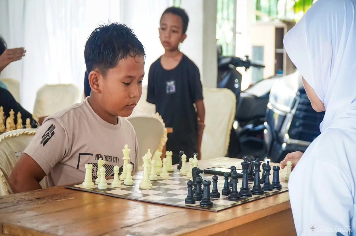 14 Juni 2026 Wakil Bupati Sarolangun Membuka Kejuaraan Catur Junior tingkat SD Kab. Sarolangun di Rumah Dinas Wakil Bupati Sarolangun