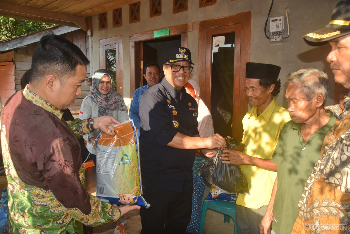 27 Oktober 2024 -&nbsp;Kunjungan Kerja Sekaligus Penyerahan Bantuan, Bertempat di Desa Taman Bandung Kecamatan Pauh