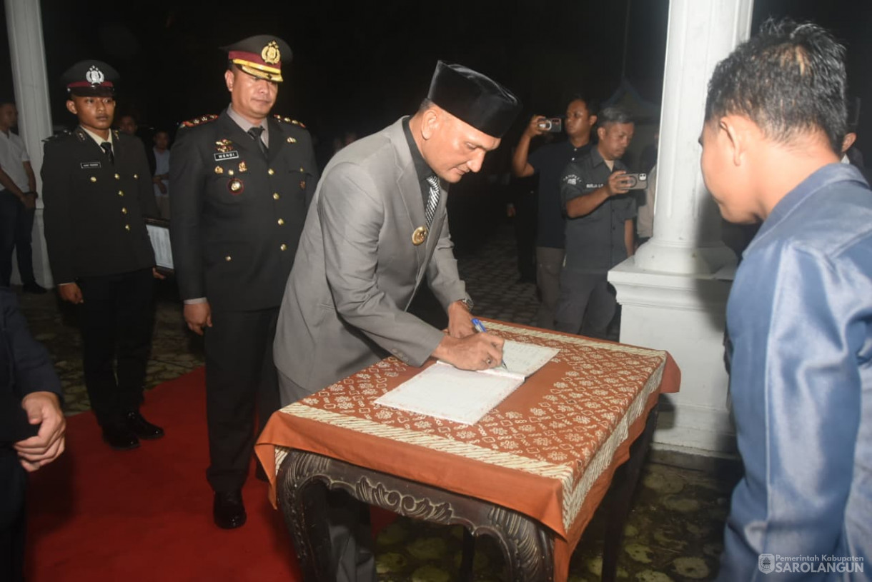 17 Agustus 2025&nbsp; Upacara Apel Kehotmatan dan Renungan Suci di Taman Makam Pahlawan Sarolangun