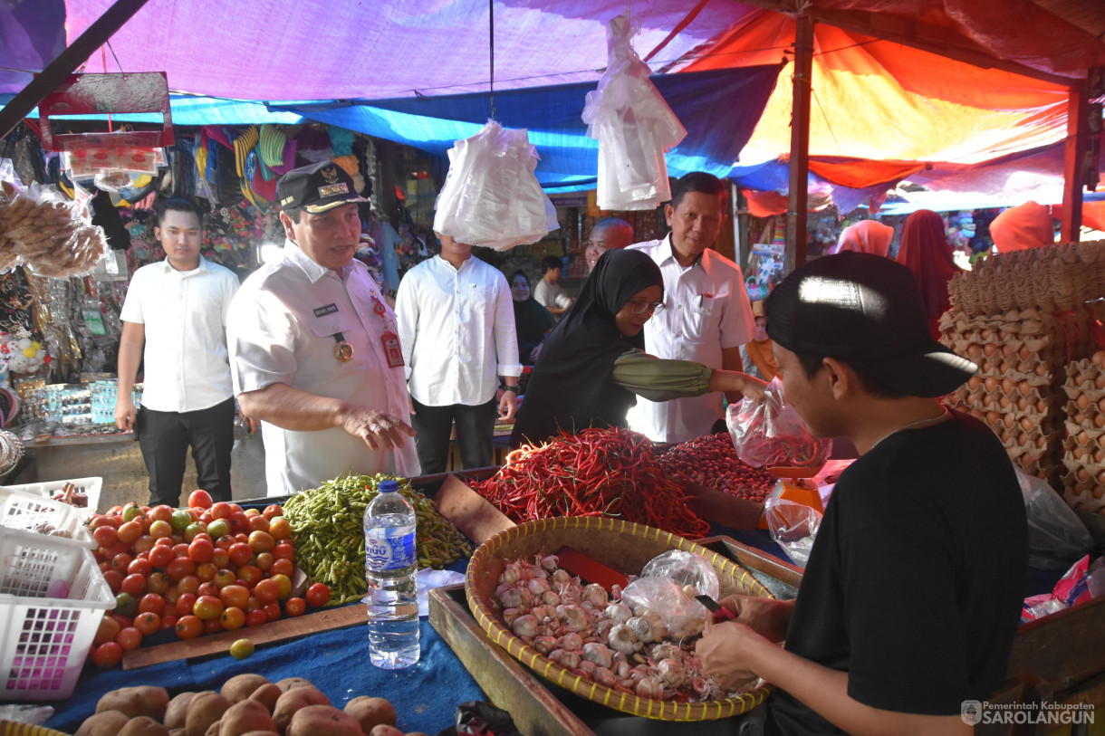 13 Desember 2023 - Sidak Pasar Menjelang Nataru Di Pasar Atas Sarolangun