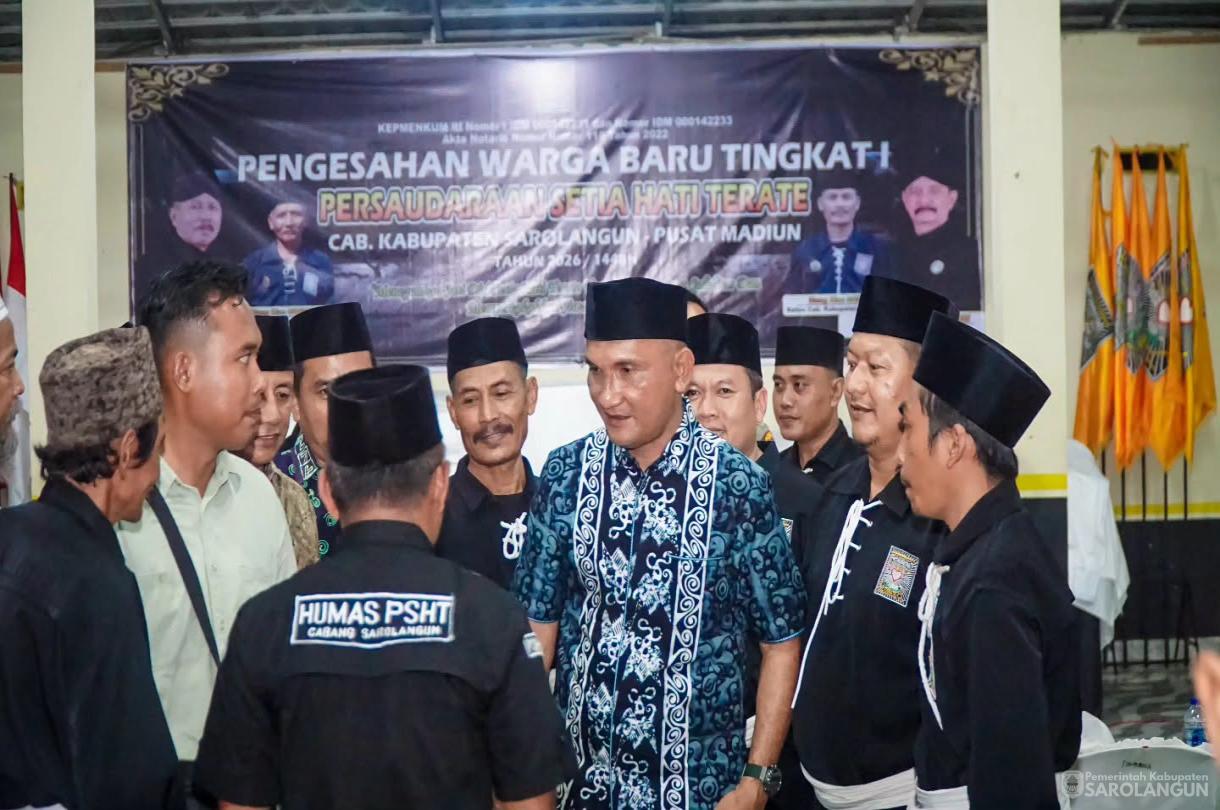 29 Juni 2026 Bupati Sarolangun Menghadiri Acara Pengesahan Warga Baru Tingkat 1 Persaudaraan Setia Hati Terate Cabang Kabupaten Sarolangun Pusat Madiun di Padepokan Satria Krida PSHT Cabang Sarolangun
