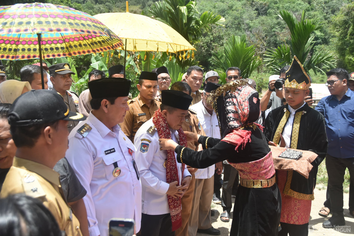 18 September 2024 -&nbsp;Kunjungan Kerja Gubernur Jambi, Bertempat di Desa Pekan Gedang Kecamatan Batang Asai