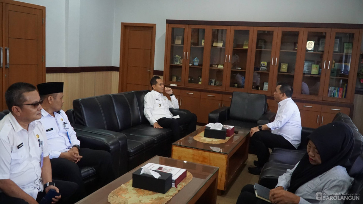 11 Maret 2026&nbsp;Kunjungan Wakil Bupati Bengkulu Tengah di Kantor Bupati Sarolangun