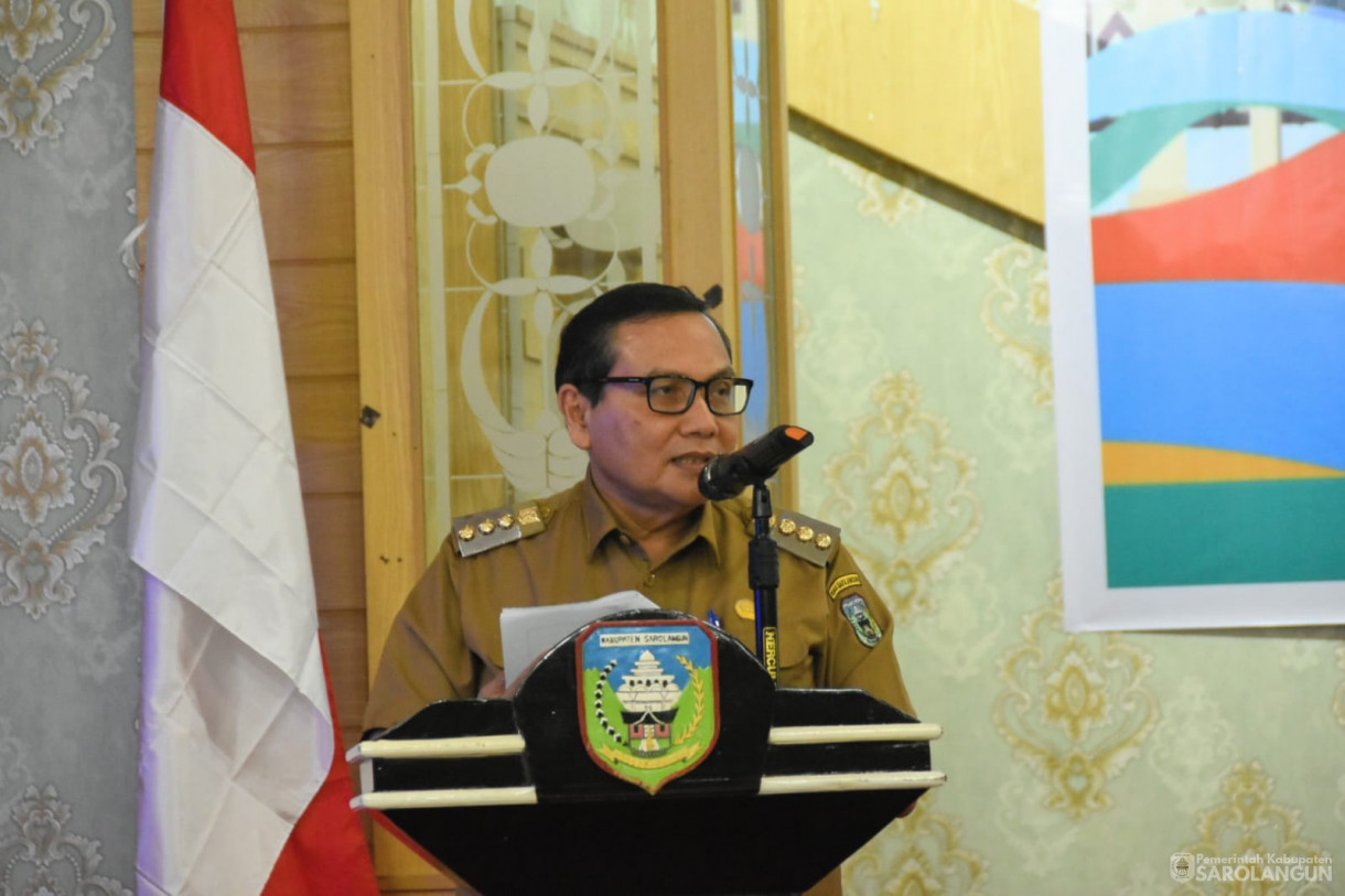 5 September 2023 - Penjabat Bupati Sarolangun Dr. Ir. Bachril Bakri, M.App.Sc Menghadiri Acara Sosialisasi Anti Korupsi KPK di Ruang Aula Utama Kantor Bupati Sarolangun